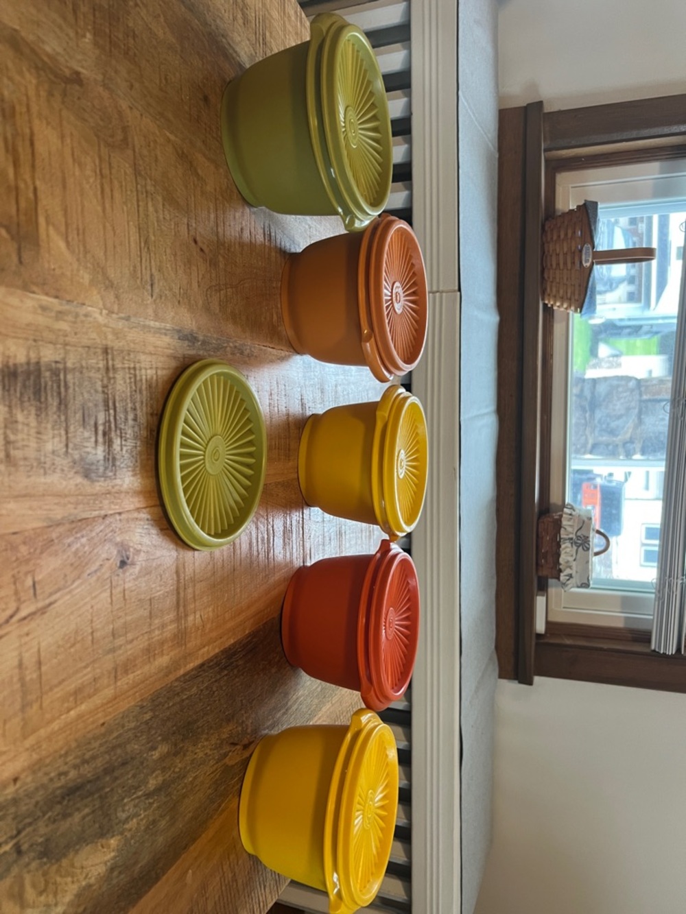 Set of 5 Tupperware Round Lidded Storage Containers - Green, Orange, Yellow, Red